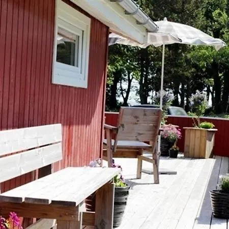 Ho Holiday House *